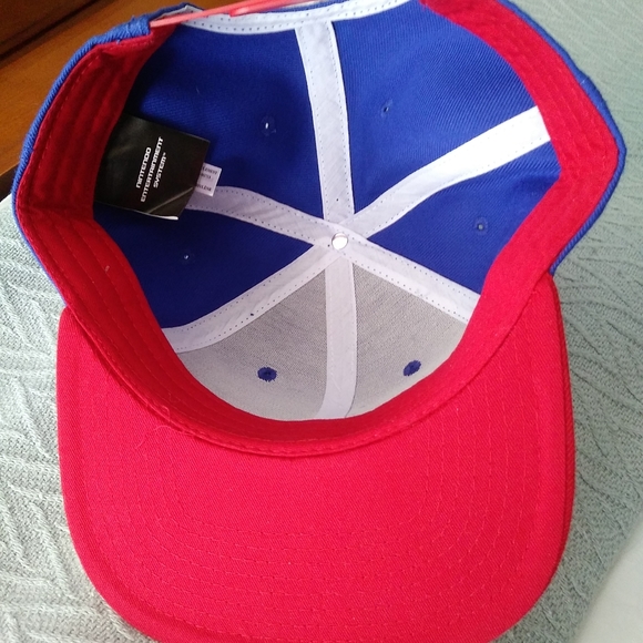 Nintendo hat - Picture 4 of 6